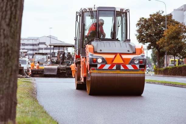 Best Local Driveway Pavers  in Bolivar, MO