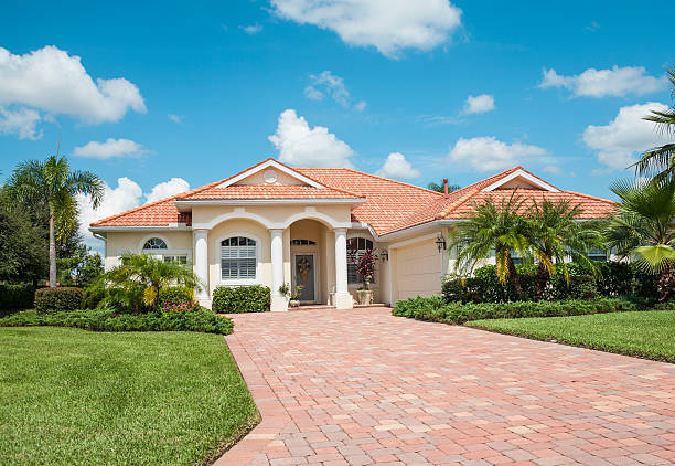 Best Best Driveway Pavers  in Bolivar, MO